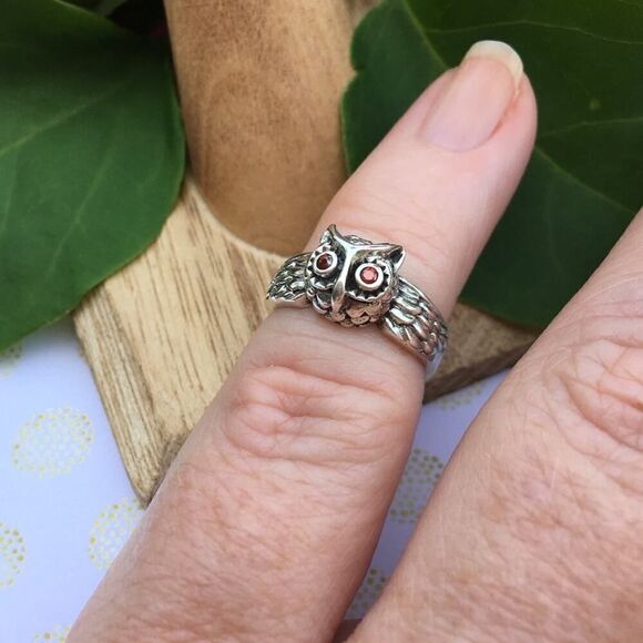 Owl CZ Sterling Silver Toe Ring - Picture 5 of 7